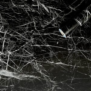 Самоклеющаяся пленка черный мрамор с паутинкой 0,45х10мх0,07мм SW-00001276 RAMKABUD Самоклеющаяся пленка черный мрамор с паутинкой 0,45х10мх0,07мм SW-00001276 RAMKABUD RAMKABUD- Купить стройматериалы для кровли и фасада