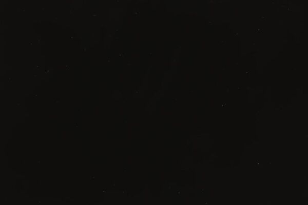 Алюминиевая композитная панель Albond® 7000 / 4-04 / SOLID / RAL 8022 Black Brown RAMKABUD RAMKABUD- Купить стройматериалы для кровли и фасада 2